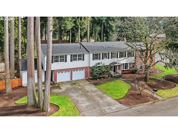 7009 NE 74th Ave, Vancouver, WA 98662