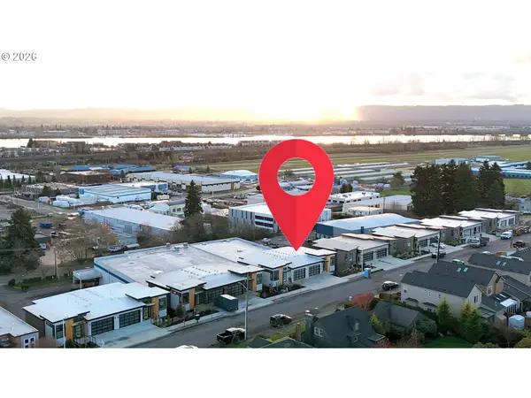 2421 E 6th St, Vancouver, WA 98661