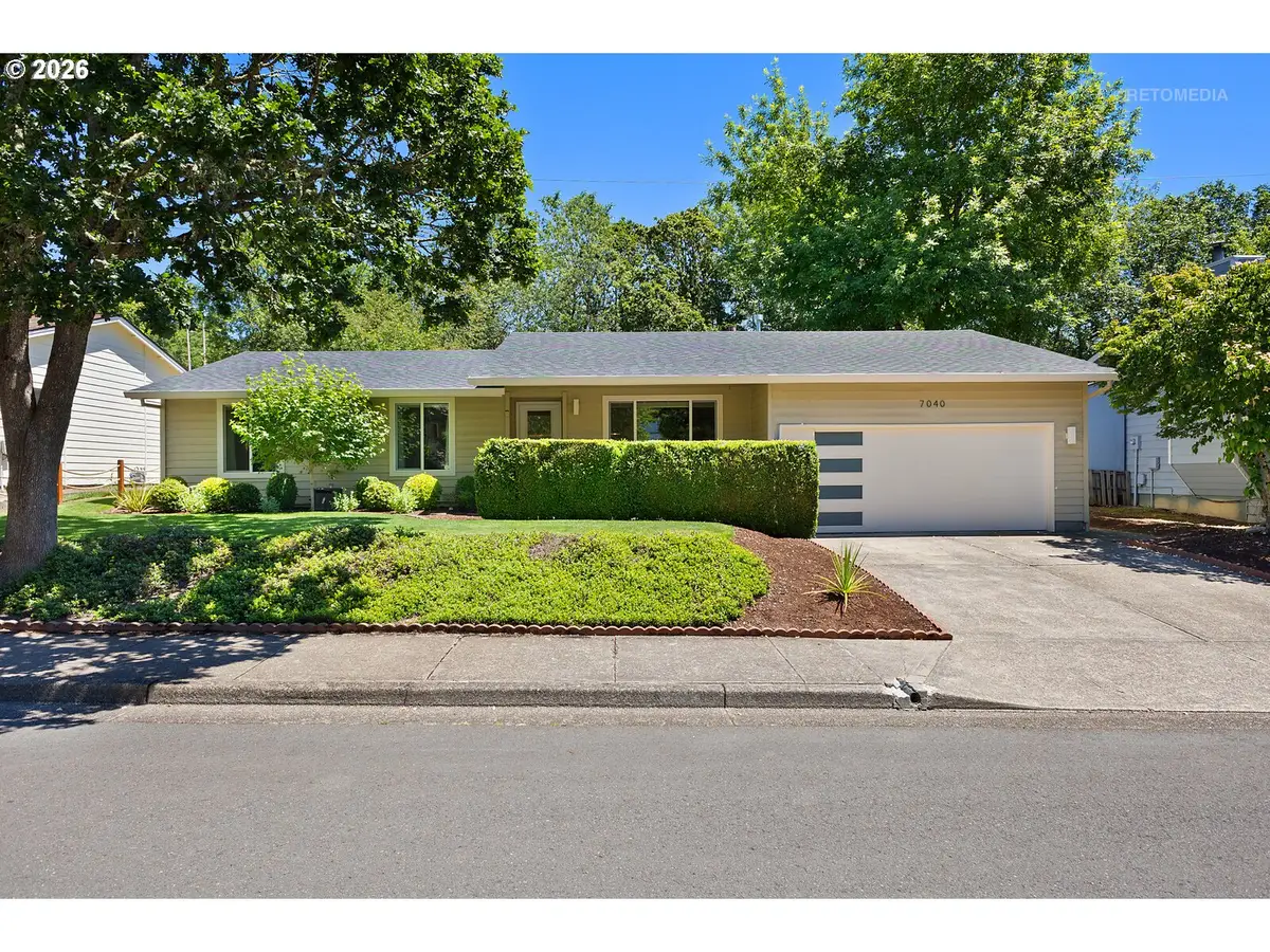 7040 SW 160th Ave, Beaverton, OR 97007 - #1