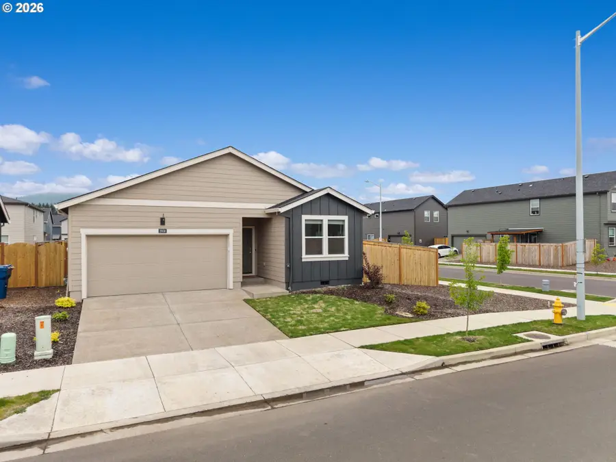 2956 U St, Springfield, OR 97477 - #2
