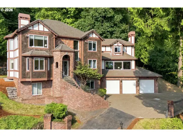 1300 Glenmorrie Dr, LakeOswego, OR 97034