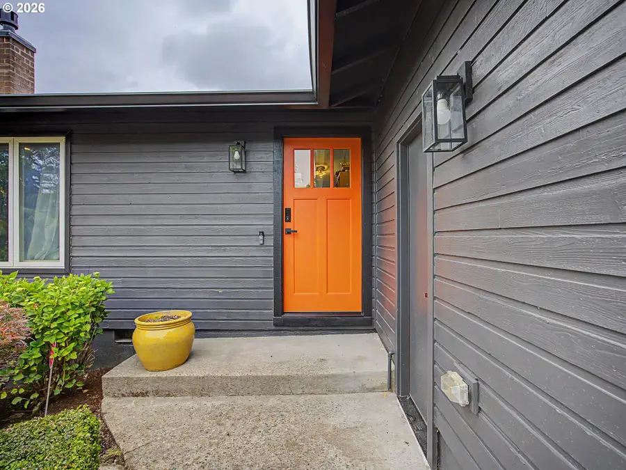 1413 SW 14th St, Gresham, OR 97080 - #2