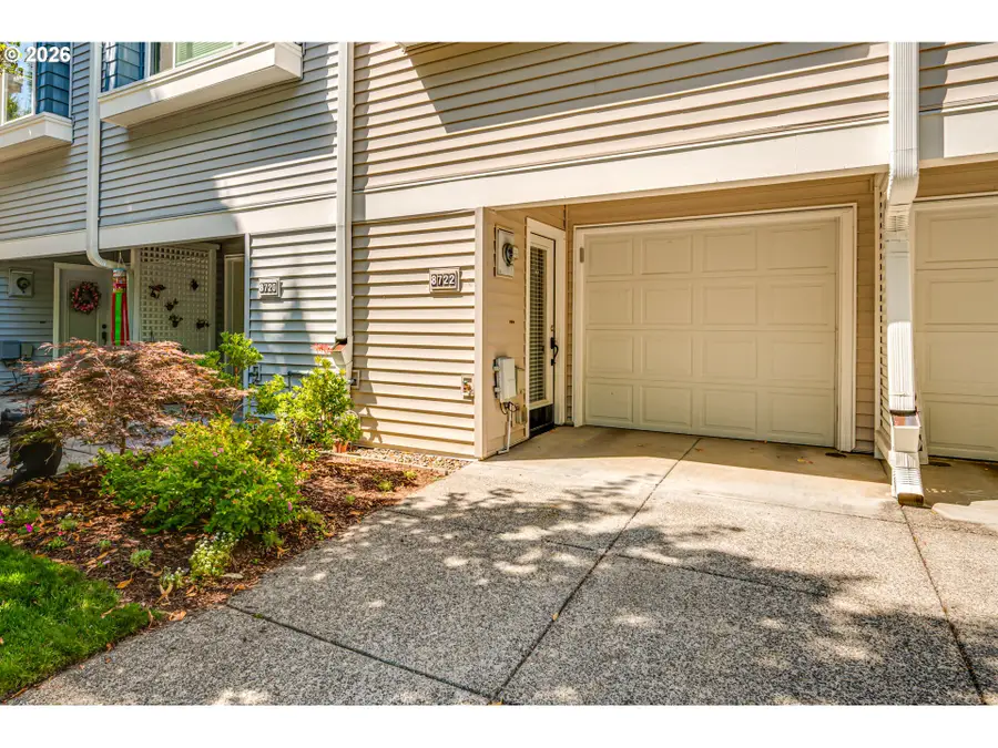 8722 NE 17th St, Vancouver, WA 98664 - #2