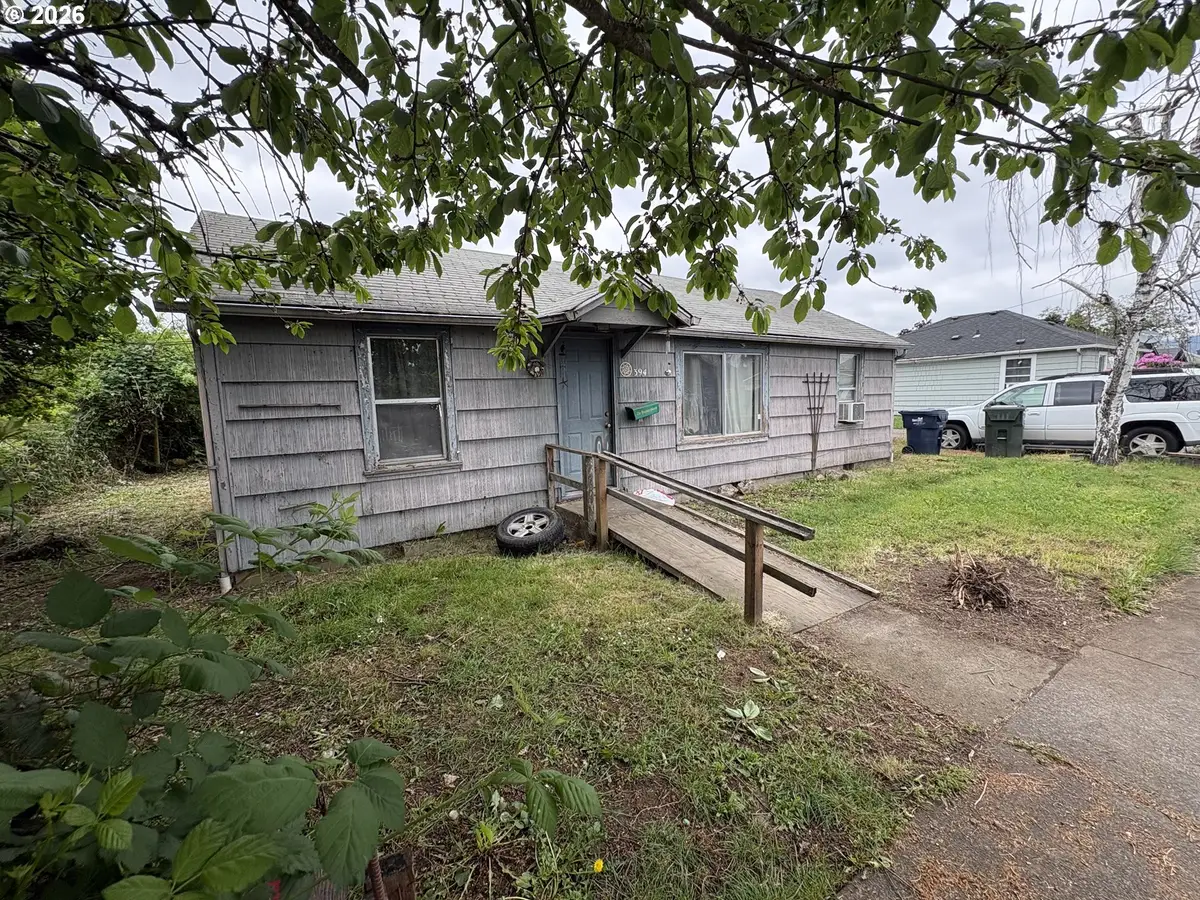 394 S 37th St, Springfield, OR 97478 - #1