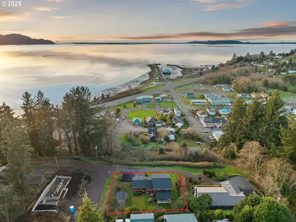 9215 6th St, BayCity, OR 97107