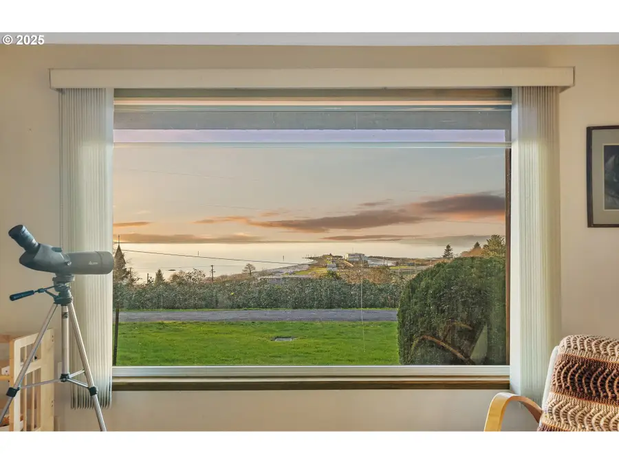 9215 6th St, Bay City, OR 97107 - Image #2