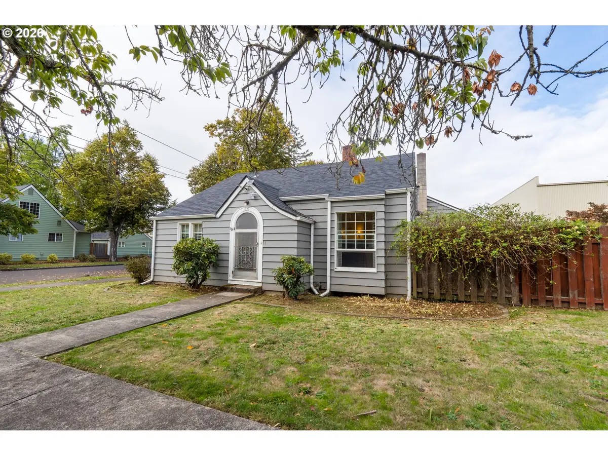495 20th St Se, Salem, OR 97301 - #1
