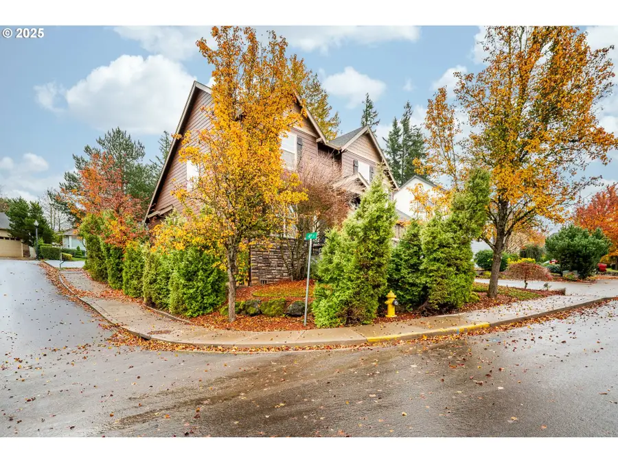 4054 Forest View Dr, Washougal, WA 98671 - Image #2