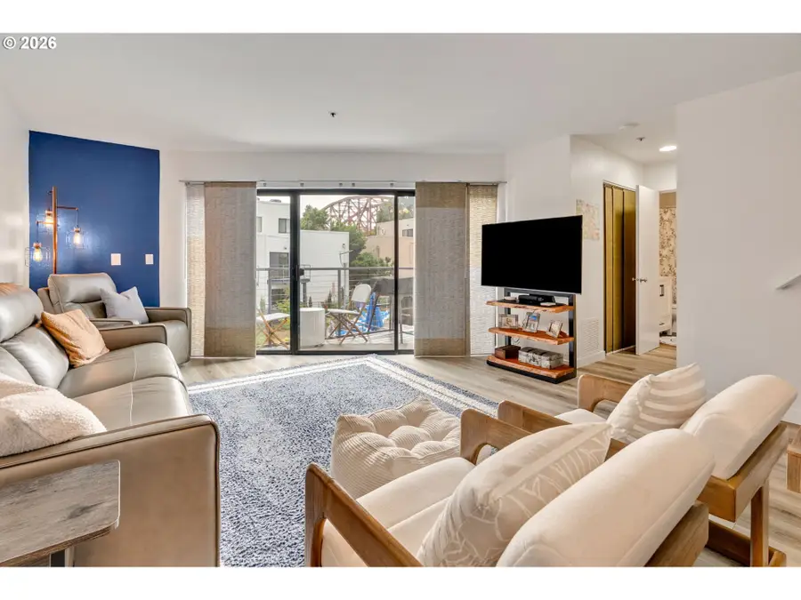 1010 NW Naito Pkwy, Portland, OR 97209 - #2