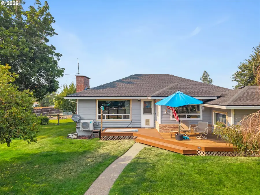 507 S East St, Joseph, OR 97846 - #2