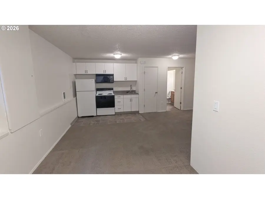 10 S Porter St, Portland, OR 97201 - Image #3