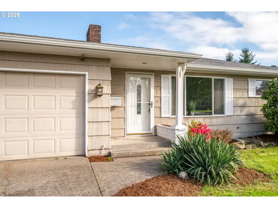 8 Terry Ct, Longview, WA 98632 - #2