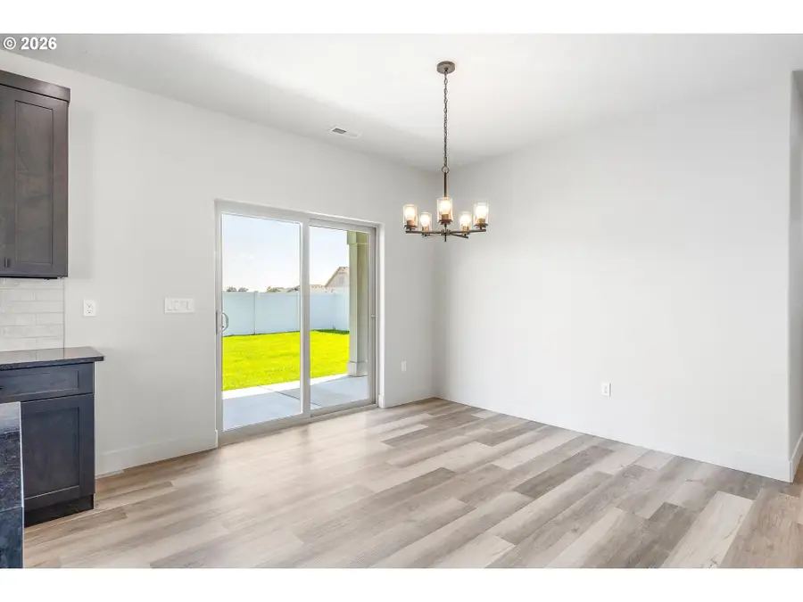 615 Tatone St, Boardman, OR 97818 - #3