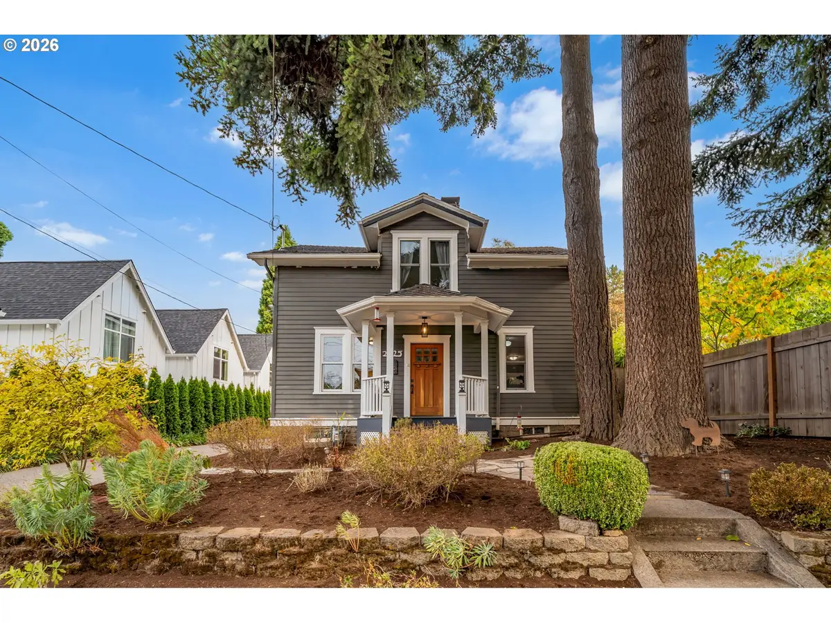 2225 N Humboldt St, Portland, OR 97217 - #1
