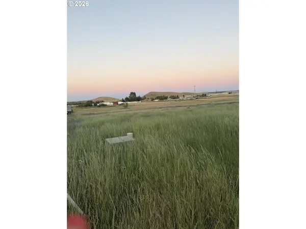 W Nesbitt St, Goldendale, WA 98620