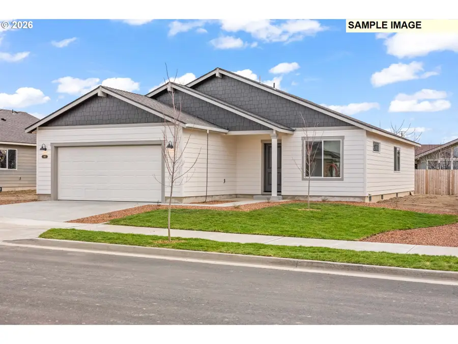 677 Grant St, Umatilla, OR 97882 - #2