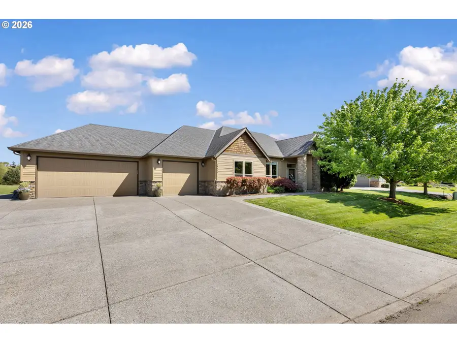 18611 NE 113th Ave, Meadow Glade, WA 98604 - #2