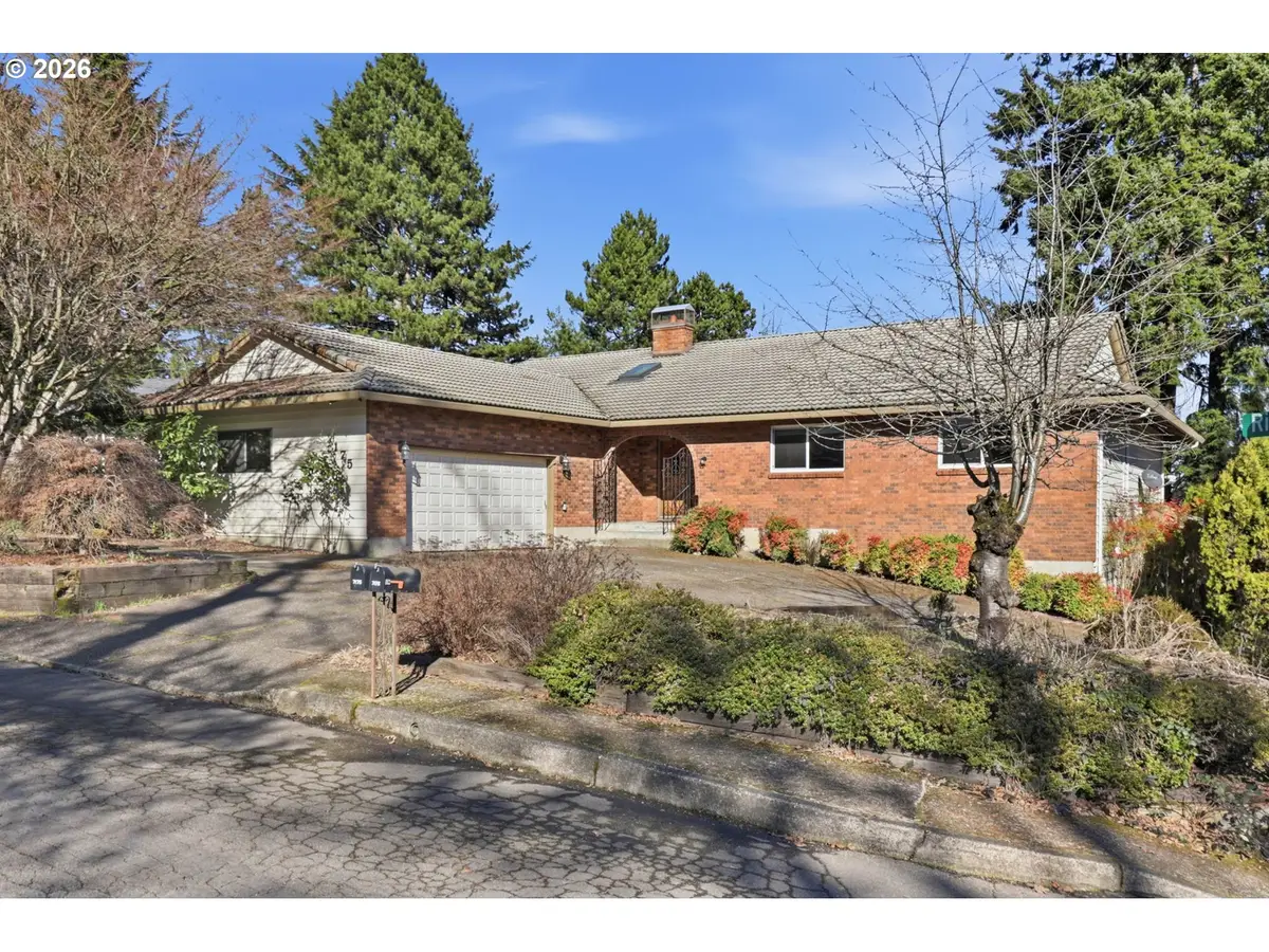 7175 Ridgegate Dr, Gladstone, OR 97027 - #1