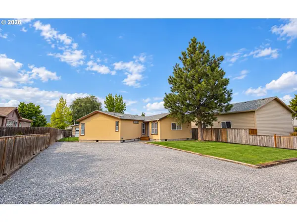 2213 Gekeler Ln, LaGrande, OR 97850