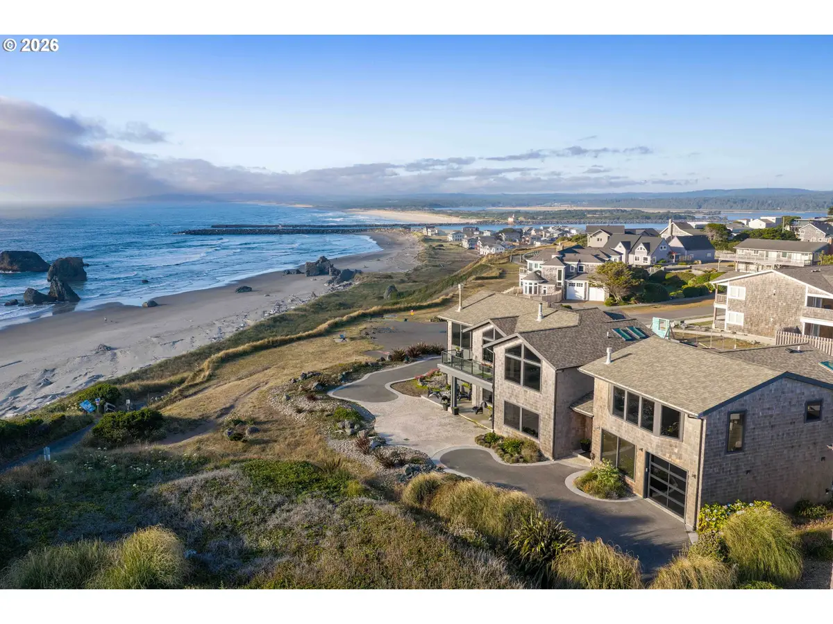 1495 8th St, Bandon, OR 97411 - #1