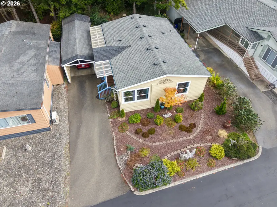 529 Puerto Vista Dr, Coos Bay, OR 97420 - #2