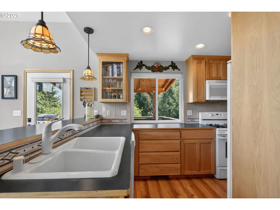 116 Wild Ridge Dr, Mossyrock, WA 98564 - #3