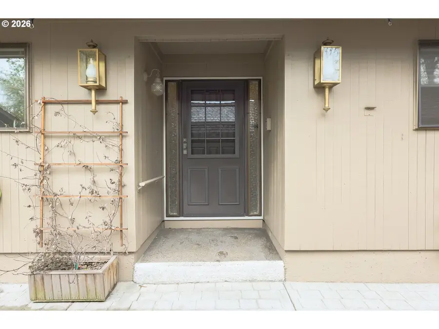 7489 SW Kimberly Ct, Beaverton, OR 97008 - #3