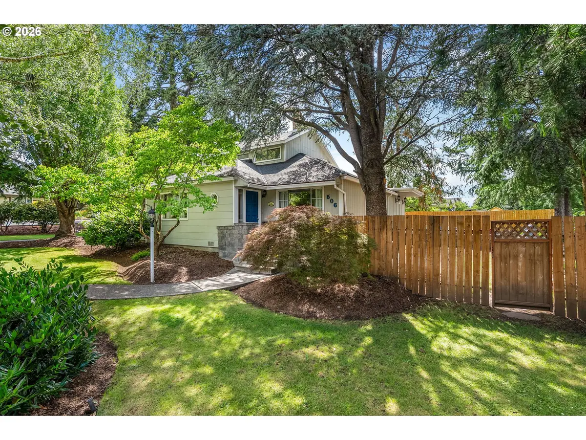 506 17th St, Hoodriver, OR 97031 - #1