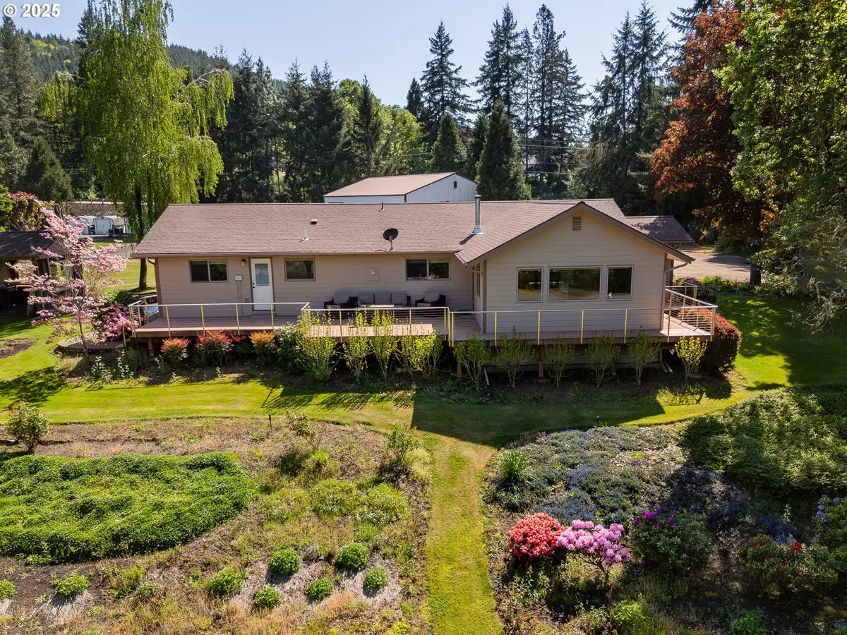 3413 Wild River Dr, Roseburg, OR 97470 - Image #1