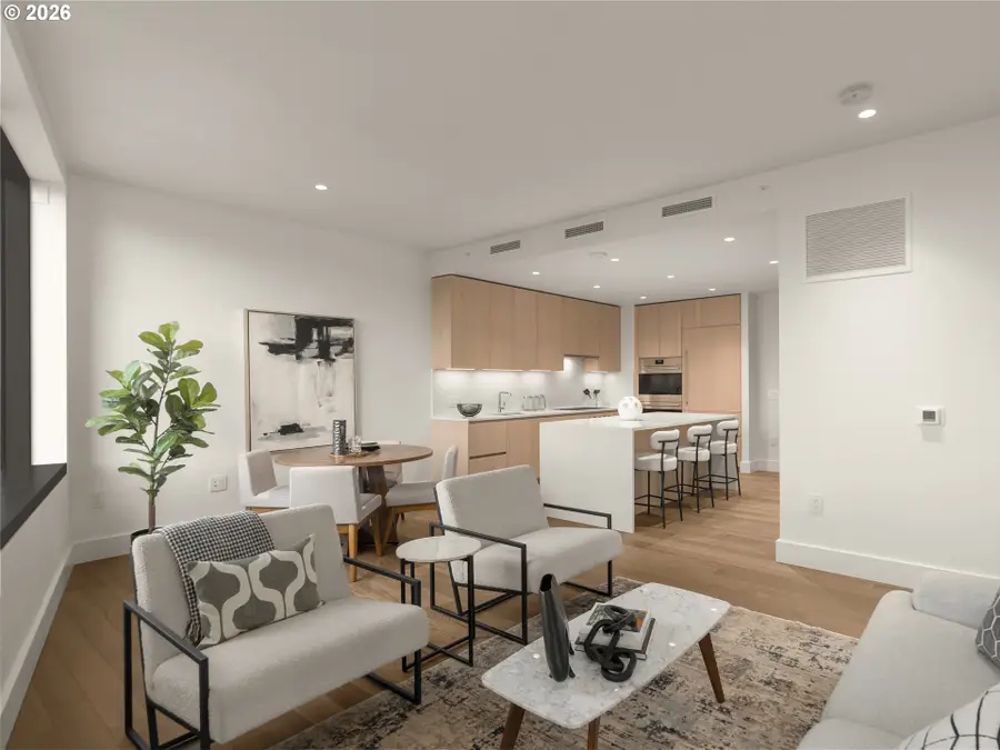 550 SW 10th Ave #3004, Portland, OR 97205 - #3