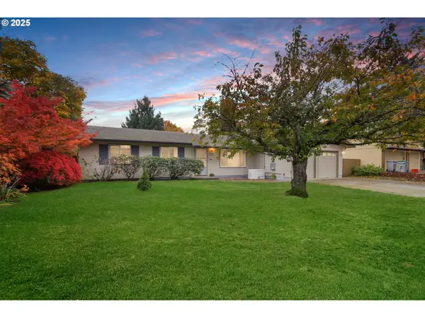 240 Dibblee Ln, Eugene, OR 97404