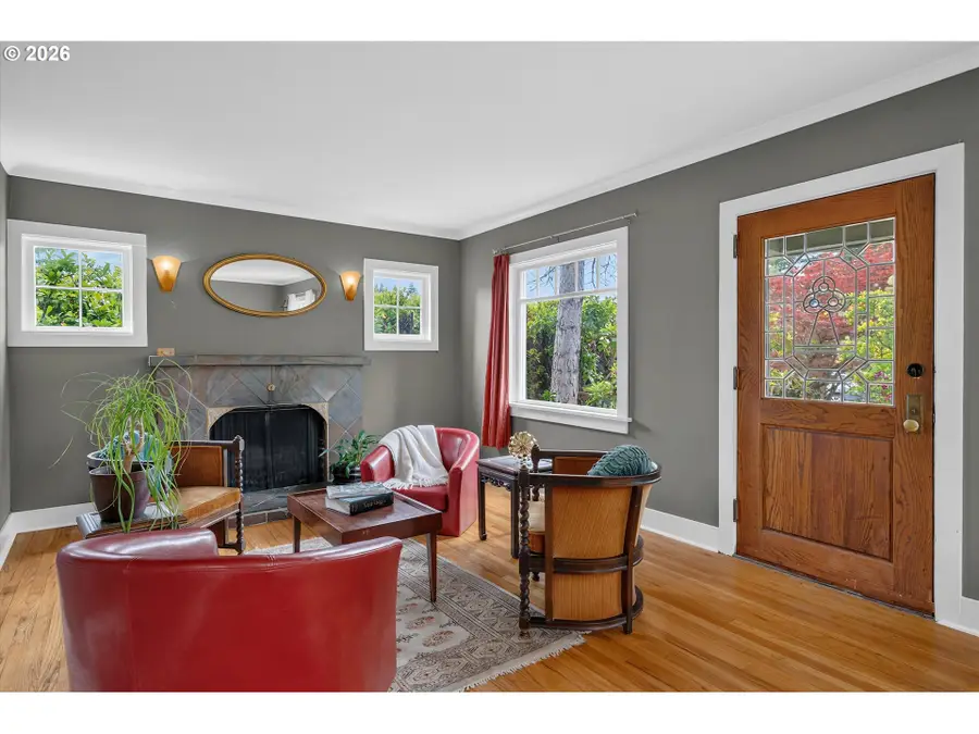 7430 SW 76th Ave, Portland, OR 97223 - #2