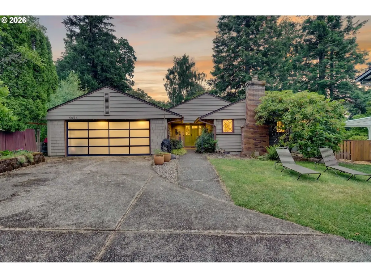 4654 SW Flower Pl, Portland, OR 97221 - #1