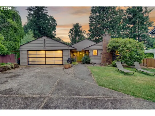 4654 SW Flower Pl, Portland, OR 97221