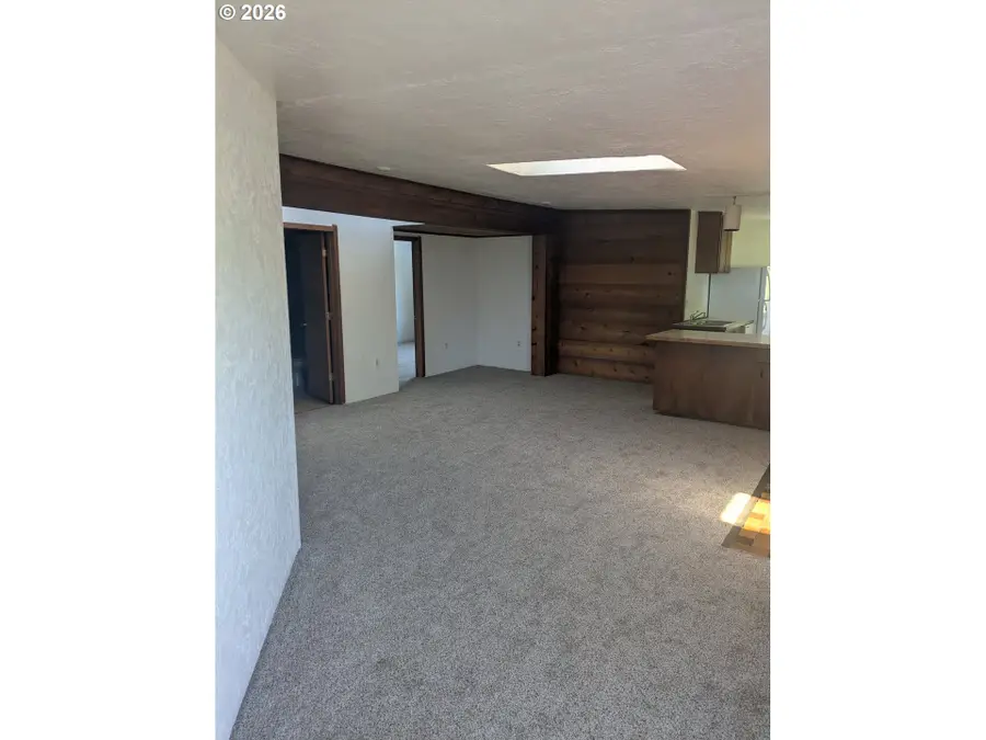 1116 7th St, Florence, OR 97439 - #3