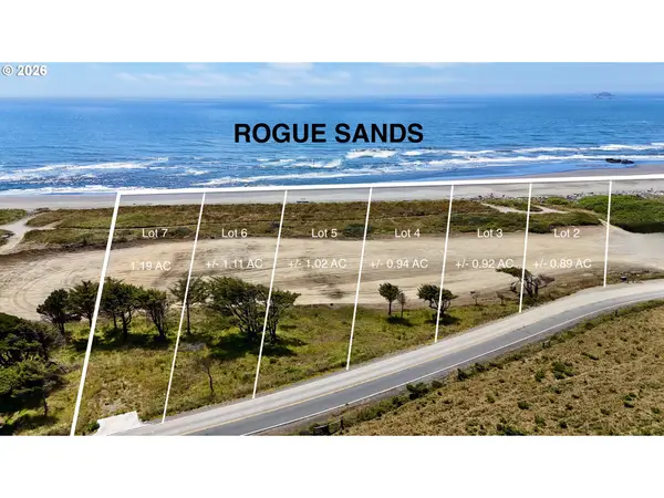900 Old Coast Rd #4, GoldBeach, OR 97444