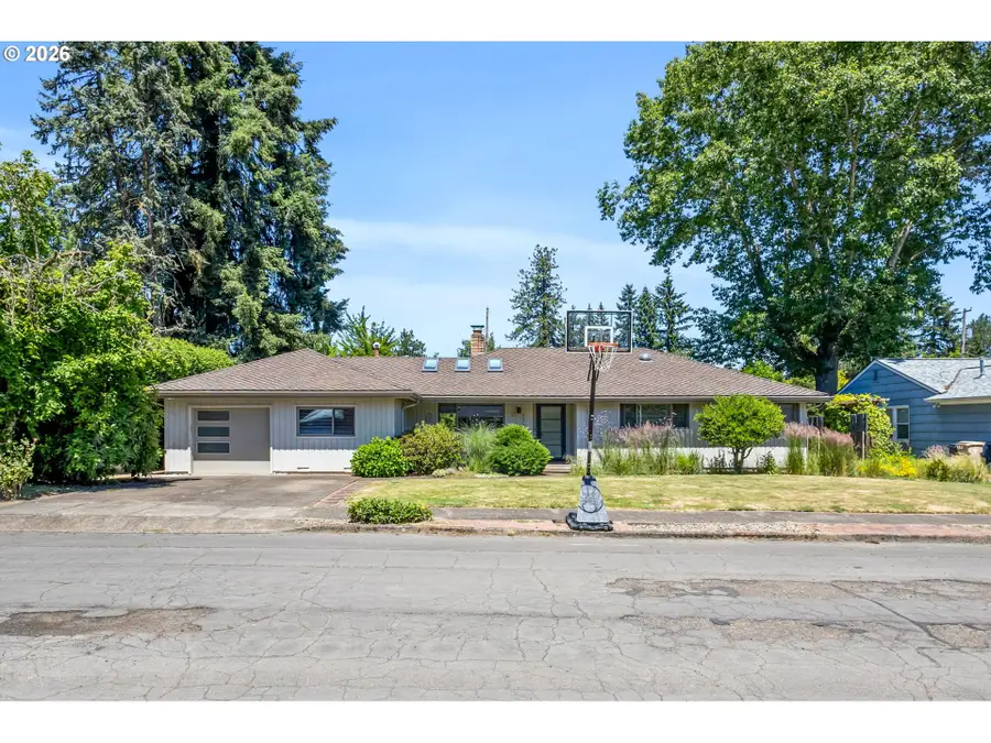 3739 NW Van Buren Ave, Corvallis, OR 97330 - #2