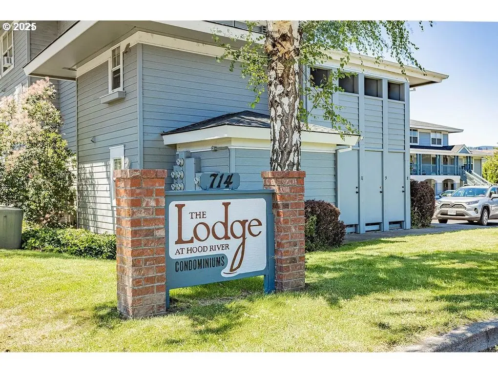 714 Cascade Ave #14, Hood River, OR 97031 - Image #1