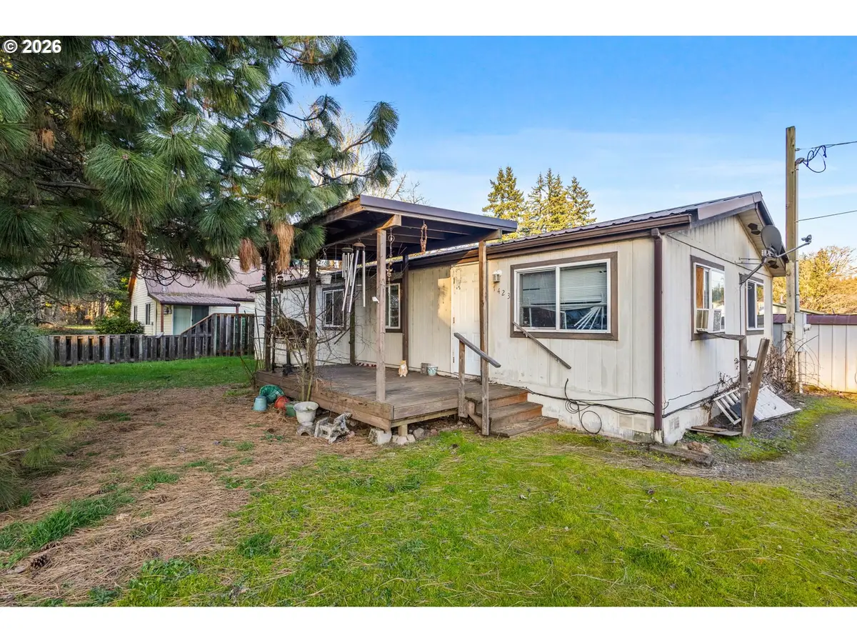 1423 47th Ave, Sweet Home, OR 97386 - #1