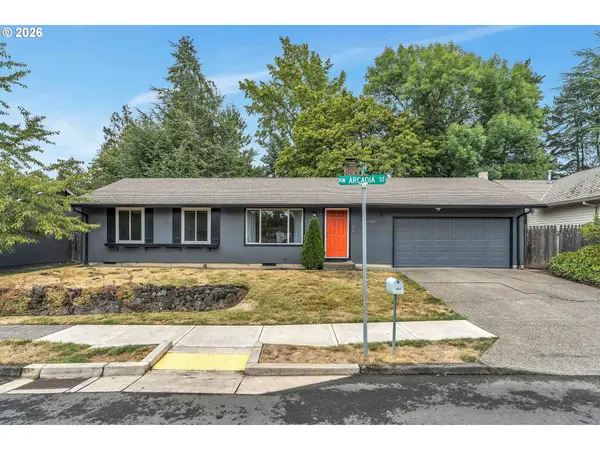 17905 NW Arcadia St, Portland, OR 97229
