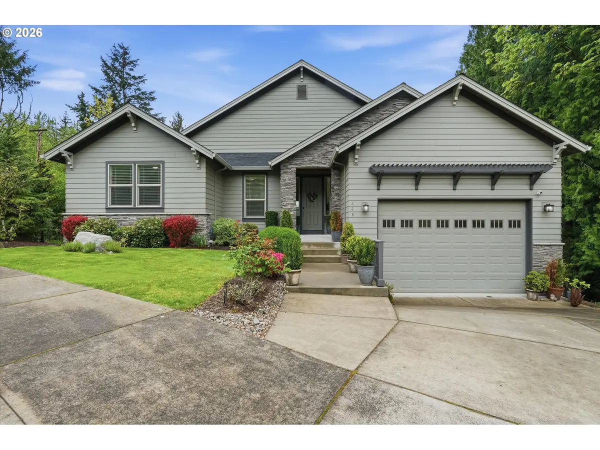 223 SE 29th St, Gresham, OR 97080 - #1