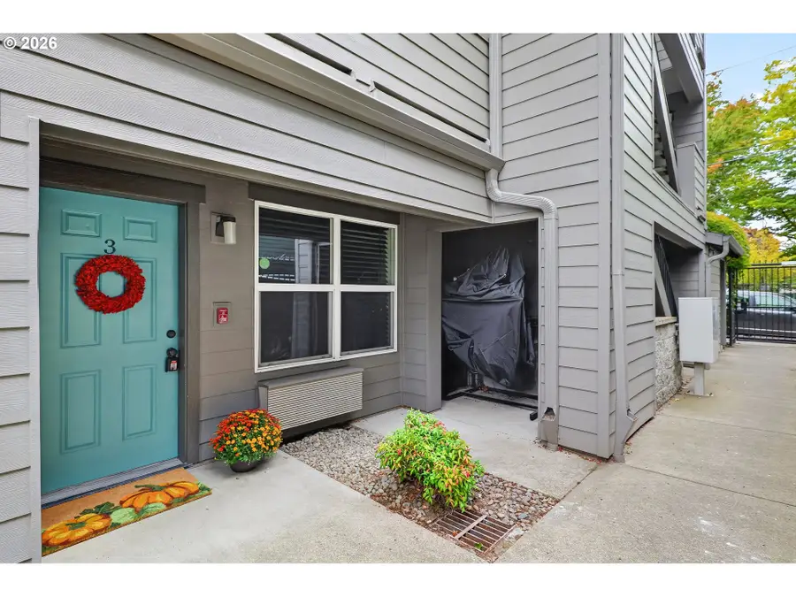 10345 NE Clackamas St #3, Portland, OR 97220 - #3