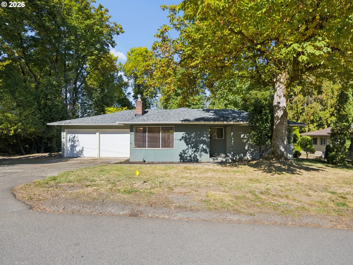3673 Mapleton Dr, Northwest Clackamas, OR 97068 - #1