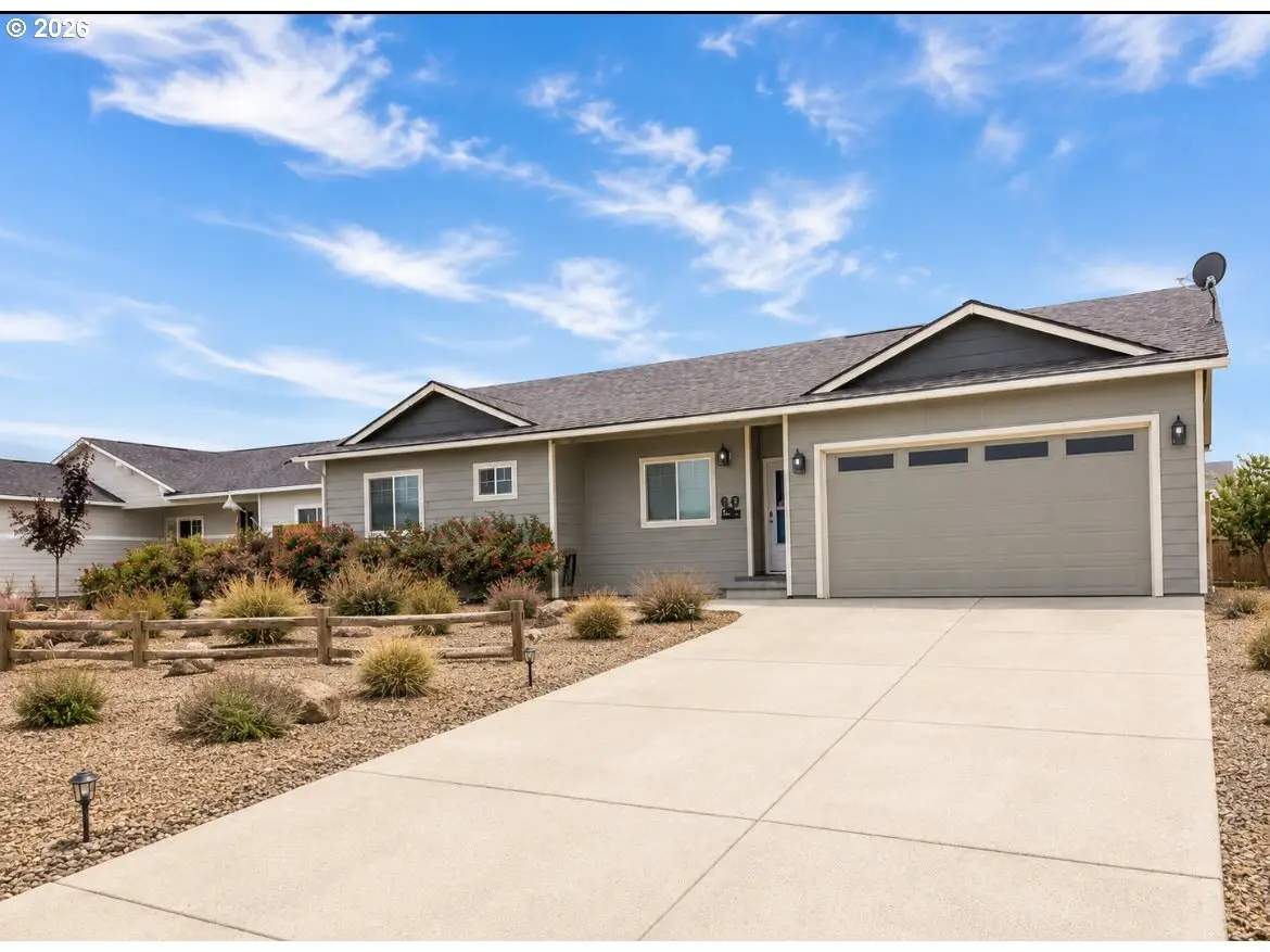 229 Alfalfa Dr, Culver, OR 97734 - #1