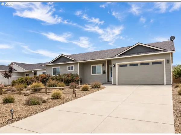229 Alfalfa Dr, Culver, OR 97734