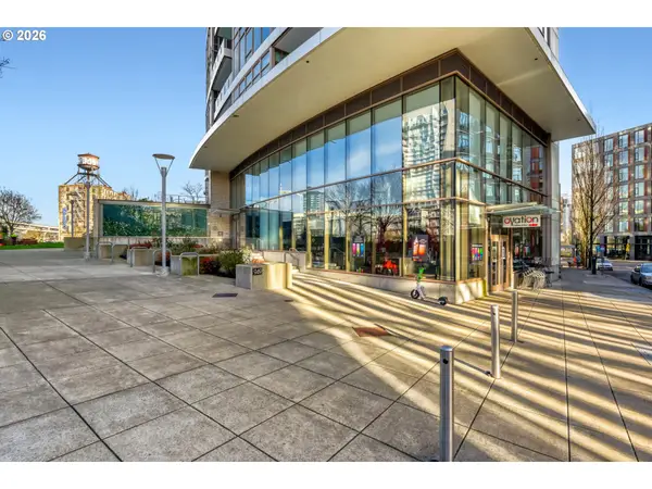 949 NW Overton St #513, Portland, OR 97209