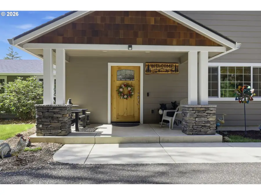 93684 Marcola Rd, Marcola, OR 97454 - #3