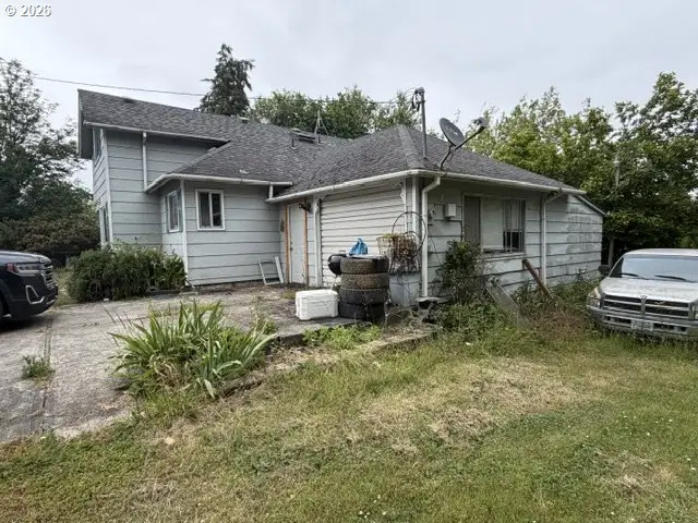 1618 N Dogwood St, Coquille, OR 97423 - #3