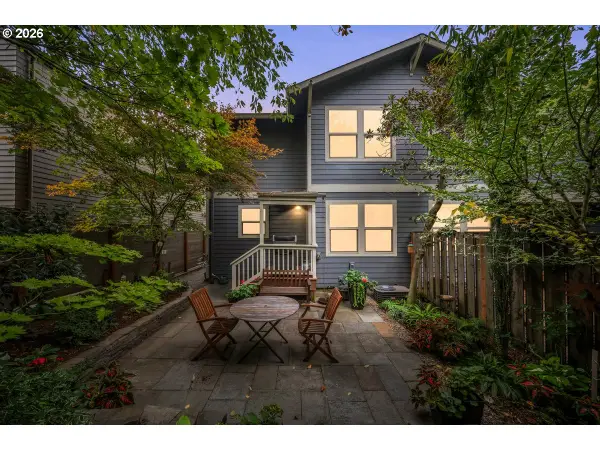 3808 NE 7th Ave, Portland, OR 97212
