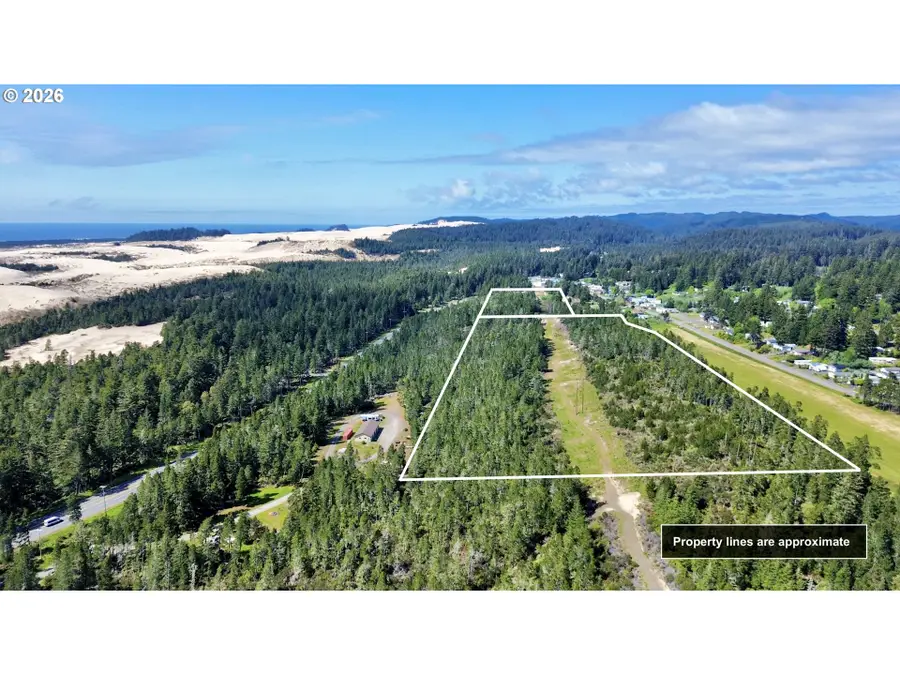 000 Robinhood Ave, Lakeside, OR 97449 - #3